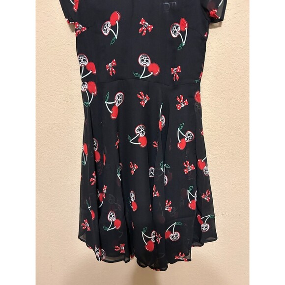 NWT Dead Threads Fit Flare Dress Womens Small Cherry Skull Rockabilly Punk VLV - Picture 5 of 9